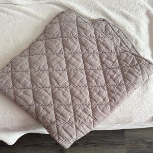 Quilted Mauve/Taupe Throw Blanket